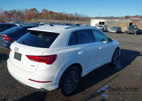 2022 Audi Q3 Premium 40 Tfsi Quattro Tiptronic from USA, damaged, VIN WA1AUCF32N1046260